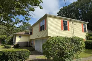 847 Glenbrook Rd, Orange, CT 06477 - Photo 3