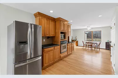 224 Neptune Drive, Groton, CT 06340 - Photo 11