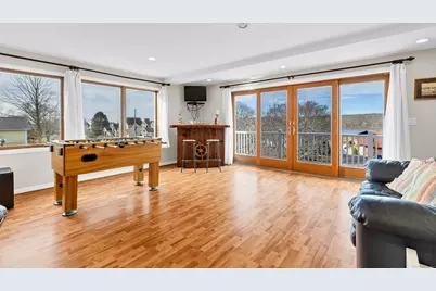 224 Neptune Drive, Groton, CT 06340 - Photo 19