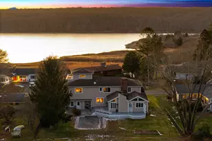 224 Neptune Dr, Groton, CT 06340 - Photo 3