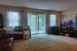 75 Hunter Ct, Torrington, CT 06790 - Photo 7