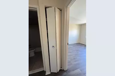 125 Granfield Avenue #1c, Bridgeport, CT 06610 - Photo 3