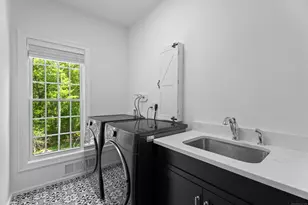 33 Arbor Crossing, East Lyme, CT 06333 - Photo 33