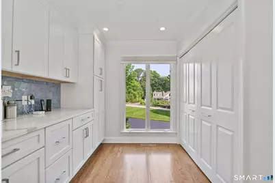 39 Wedgemere Road, Stamford, CT 06905 - Photo 9