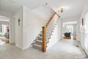 39 Wedgemere Rd, Stamford, CT 06905 - Photo 3