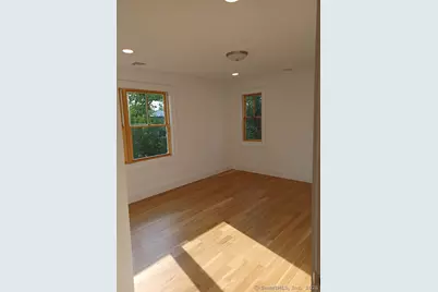 105 Houston Terrace, Stamford, CT 06902 - Photo 21