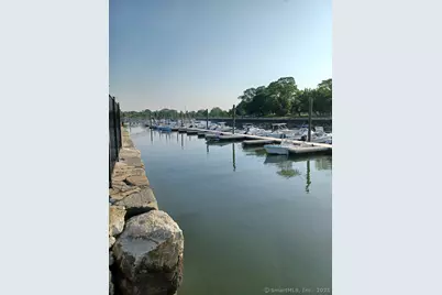 105 Houston Terrace, Stamford, CT 06902 - Photo 39