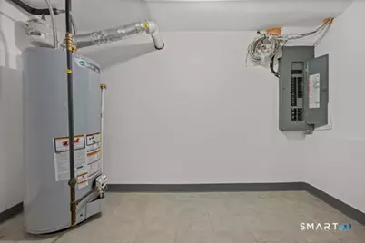 105 Houston Terrace, Stamford, CT 06902 - Photo 31