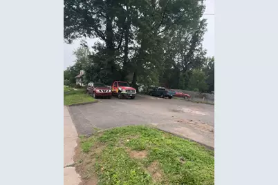 453 Burnside Avenue, East Hartford, CT 06108 - Photo 9