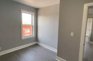 782 Hallett St, Bridgeport, CT 06608 - Photo 3