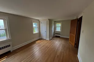 10 Montgomery Pkwy, Branford, CT 06405 - Photo 9