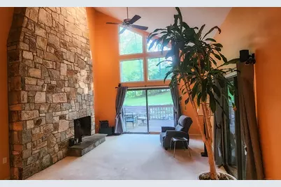 518 Woodbine Road, Stamford, CT 06903 - Photo 9