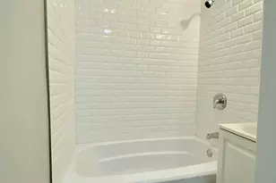 87 Caroline St, Bridgeport, CT 06608 - Photo 5