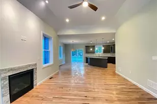 19 Ratlum Mountain Rd, Barkhamsted, CT 06063 - Photo 5