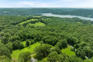 25 Mountain Lake Rd, Warren, CT 06777 - Photo 13