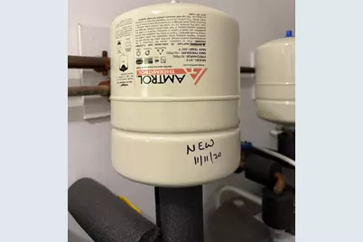 32 Heritage Village #C, Southbury, CT 06488 - Photo 19