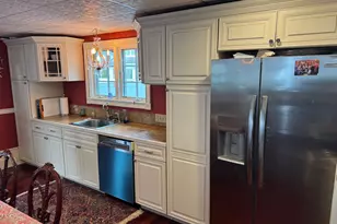 3 Crescent Bluff Ave, Branford, CT 06405 - Photo 15