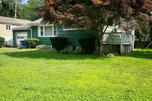 71 Saddle Rd, Norwalk, CT 06851 - Photo 5