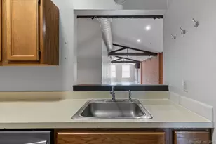 196 Crown St, New Haven, CT 06510 - Photo 23