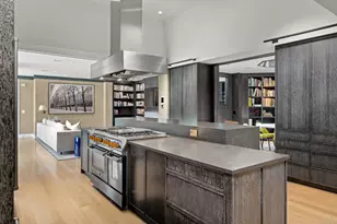 4800 Congress St, Fairfield, CT 06824 - Photo 15