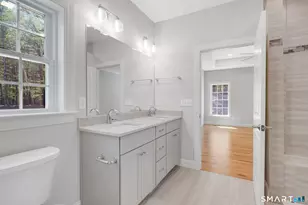 35 Liberty Ln, Enfield, CT 06082 - Photo 23