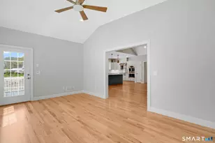 35 Liberty Ln, Enfield, CT 06082 - Photo 19