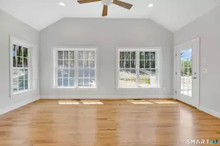 35 Liberty Ln, Enfield, CT 06082 - Photo 17