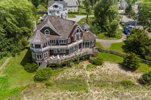 1410 S Pine Creek Rd, Fairfield, CT 06824 - Photo 17