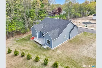39 Liberty Lane, Enfield, CT 06082 - Photo 9