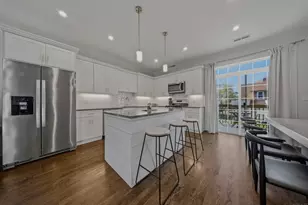 145 Brentwood Ave, Fairfield, CT 06825 - Photo 5