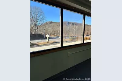 325 Chamberlain Highway #8, Meriden, CT 06451 - Photo 27