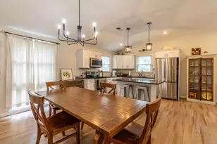 132 Stanley Rd, Hamden, CT 06514 - Photo 9