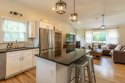 132 Stanley Road, Hamden, CT 06514 - Photo 5