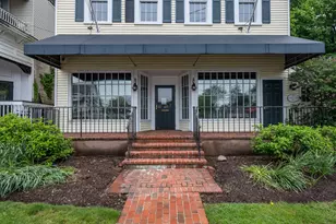 3 Essex Sq, Essex, CT 06426 - Photo 9