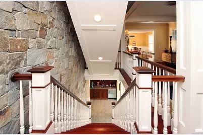 25 Sky View Drive, Avon, CT 06001 - Photo 7