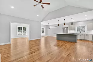 41 Liberty Ln, Enfield, CT 06082 - Photo 5