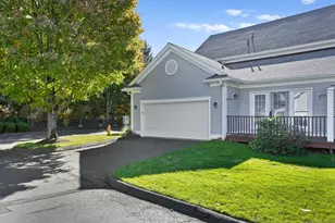 1 Village Dr, Trumbull, CT 06611 - Photo 33