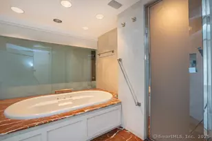 1 Gold St, Hartford, CT 06103 - Photo 31