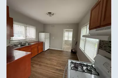 118 Cherry Ann Street, New Haven, CT 06514 - Photo 3