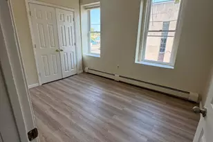 1053 E Main St, Bridgeport, CT 06608 - Photo 3