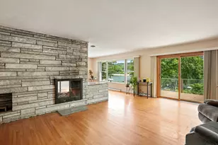 44 N Lake Shore Dr, Brookfield, CT 06804 - Photo 19