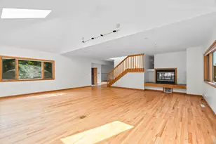 18 Spice Bush Ln, Branford, CT 06405 - Photo 13