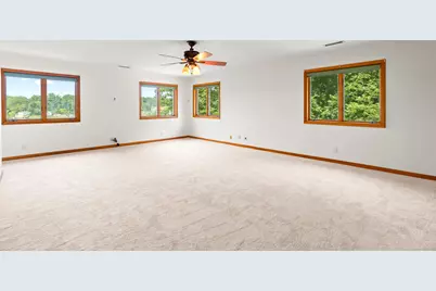 18 Spice Bush Lane, Branford, CT 06405 - Photo 5