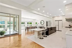 345 Governors Ln, Fairfield, CT 06824 - Photo 15