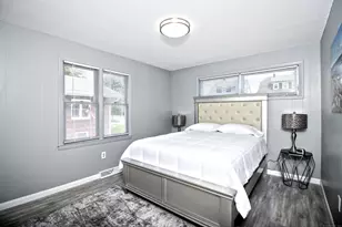 1137 Ocean Ave, New London, CT 06320 - Photo 7