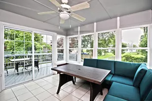 1137 Ocean Ave, New London, CT 06320 - Photo 13