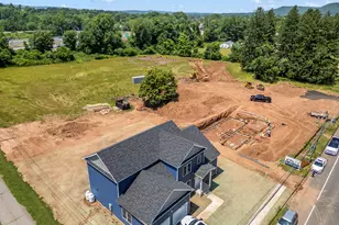 170 Bee St, Meriden, CT 06450 - Photo 3