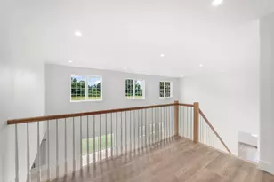 170 Bee St, Meriden, CT 06450 - Photo 33
