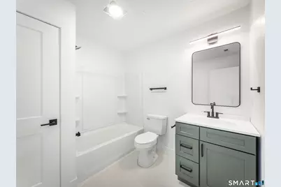 180 Bee Street, Meriden, CT 06450 - Photo 35