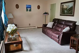 464 French St, Watertown, CT 06779 - Photo 5